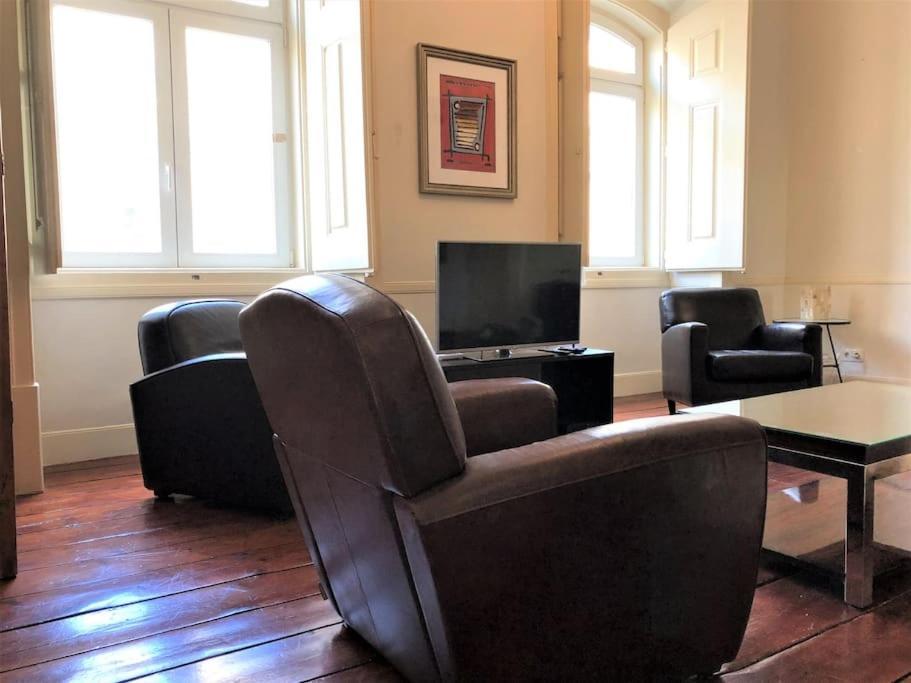 Apartment Center Baixa - 3 Bedrooms *