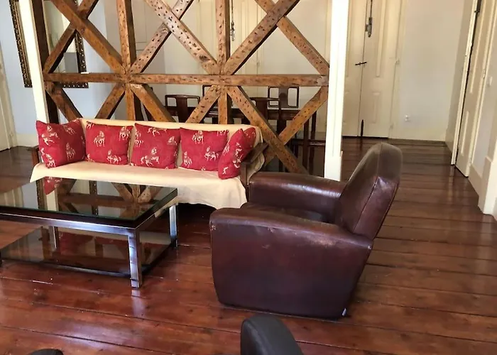 Center Baixa - 3 Bedrooms Apartment